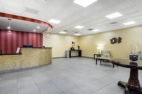 Quality Inn & Suites Charleston - Civic Center