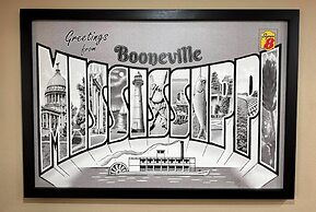 Super 8 by Wyndham Booneville