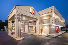 Super 8 by Wyndham Commerce