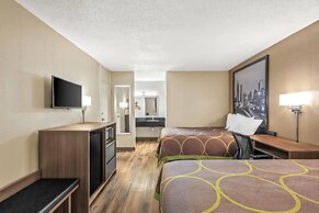 Super 8 by Wyndham Commerce
