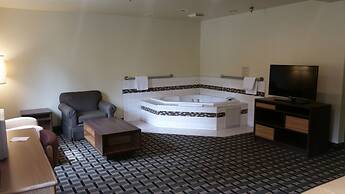 Super 8 by Wyndham Wheeling WV