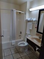 Super 8 by Wyndham Lebanon