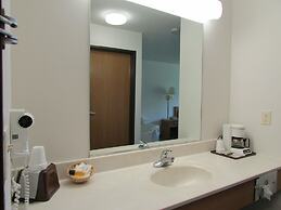 AmeriVu Inn and Suites - Stanley