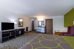 Super 8 by Wyndham De Soto