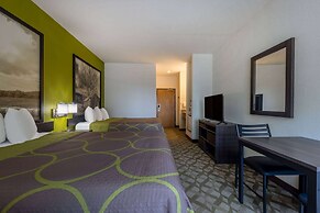 Super 8 by Wyndham De Soto