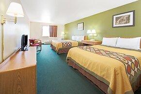 Super 8 by Wyndham Bonne Terre