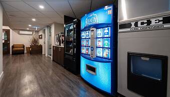 The Kanata by BCMInns Invermere