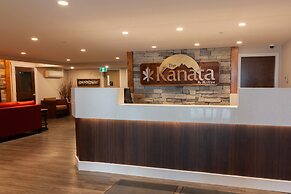 The Kanata by BCMInns Invermere