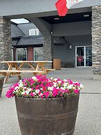 The Kanata by BCMInns Invermere