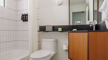 Trailborn Rocky Mountains Outpost