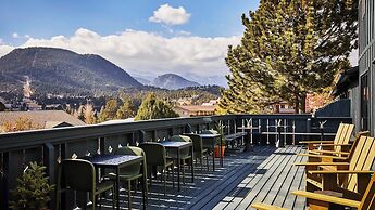 Trailborn Rocky Mountains Outpost