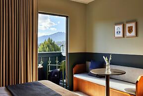 Trailborn Rocky Mountains Outpost