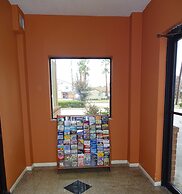 Super 8 by Wyndham Houston/Brookhollow NW