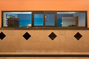 Super 8 by Wyndham Houston/Brookhollow NW