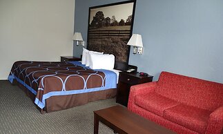 Super 8 by Wyndham Houston/Brookhollow NW