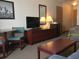 Super 8 by Wyndham Portage La Prairie MB