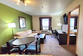 Super 8 by Wyndham Portage La Prairie MB