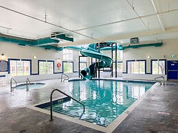 Super 8 by Wyndham High River AB