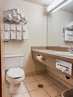 Super 8 by Wyndham High River AB