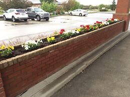 Super 8 by Wyndham High River AB