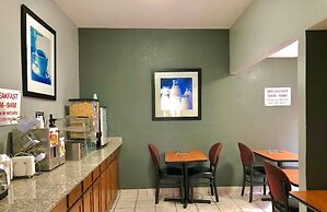 Americas Best Value Inn & Suites Yukon Oklahoma City