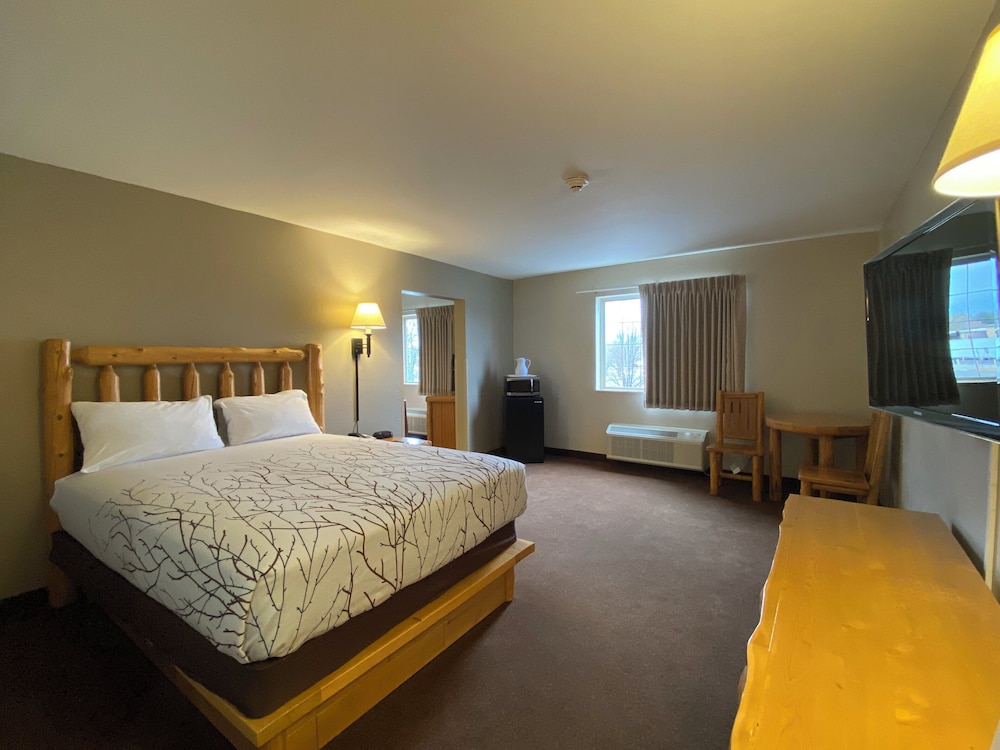 Edmore Inn