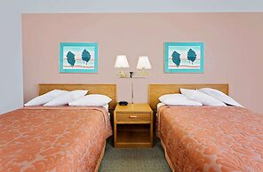 Super 8 by Wyndham Cut Bank