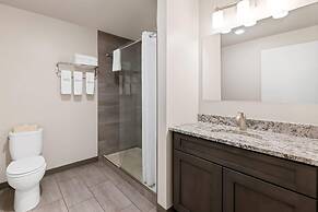 Howard Johnson by Wyndham Thunder Bay