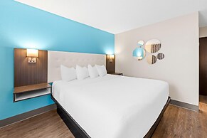 Howard Johnson by Wyndham Thunder Bay