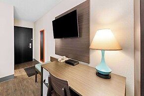 Howard Johnson by Wyndham Thunder Bay