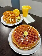 Howard Johnson by Wyndham Thunder Bay