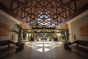 Universal’s Loews Royal Pacific Resort