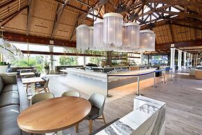 Universal’s Loews Royal Pacific Resort