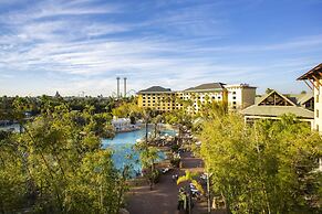 Universal’s Loews Royal Pacific Resort