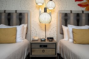 Universal’s Loews Royal Pacific Resort