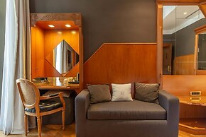 Hotel Isa