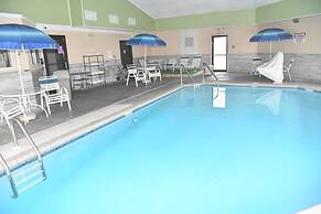 Days Inn & Suites by Wyndham Kaukauna WI
