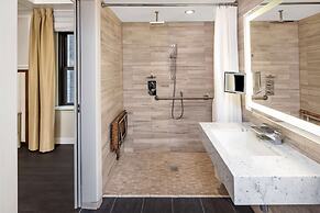 Hilton Club The Quin New York