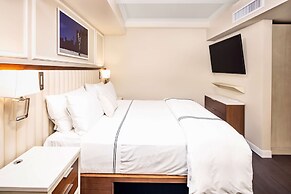 Hilton Club The Quin New York