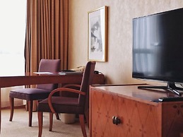 Hilton Chongqing Hotel