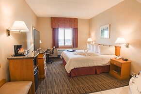 Humphry Inn & Suites