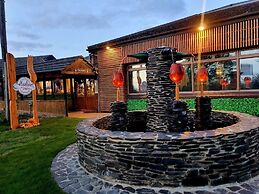 Travel Plaza Hotel
