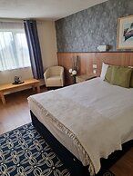 Travel Plaza Hotel