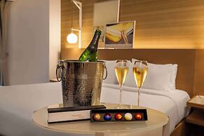 Diplomat Beach Resort Hollywood, Curio Collection by Hilton