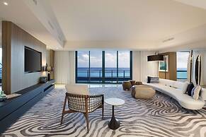 Diplomat Beach Resort Hollywood, Curio Collection by Hilton