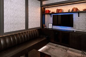 Diplomat Beach Resort Hollywood, Curio Collection by Hilton