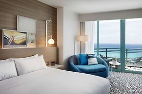 Diplomat Beach Resort Hollywood, Curio Collection by Hilton