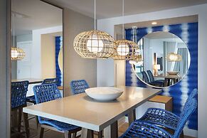 Diplomat Beach Resort Hollywood, Curio Collection by Hilton