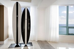 Diplomat Beach Resort Hollywood, Curio Collection by Hilton