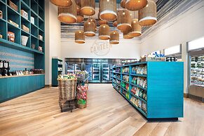 Diplomat Beach Resort Hollywood, Curio Collection by Hilton